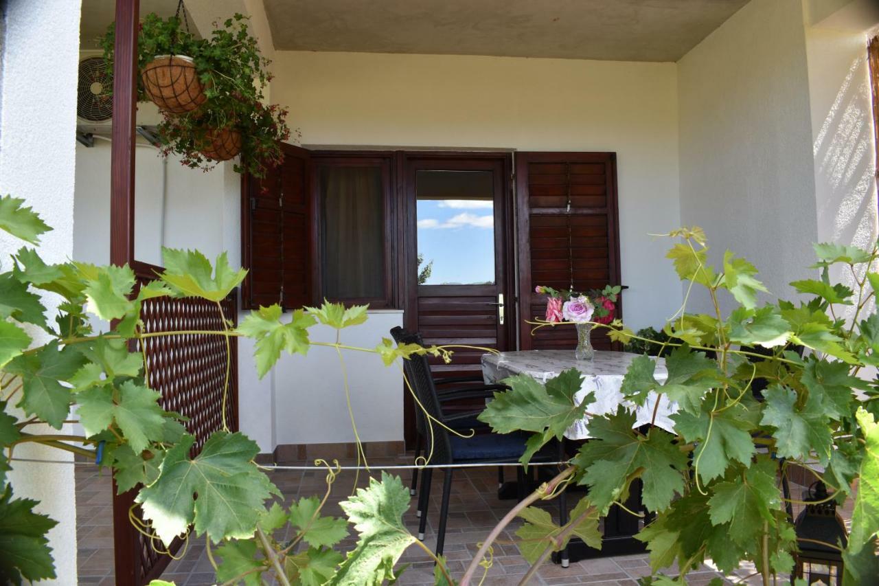 Apartment Nakic Vrpolje المظهر الخارجي الصورة
